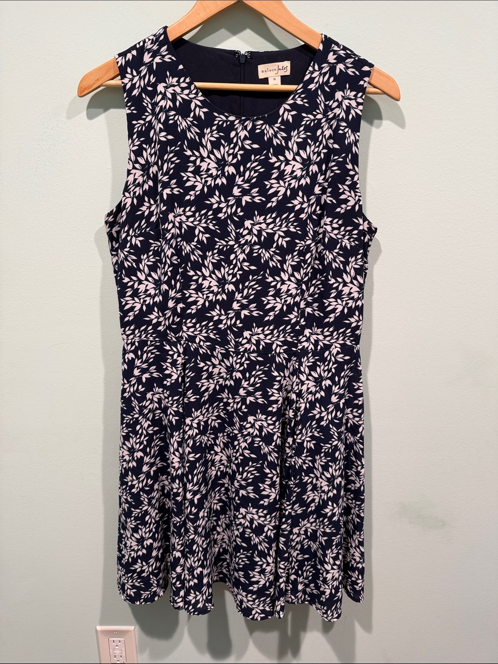 Maison Jules Navy and White Leaf-Print Sleeveless Skater Dress